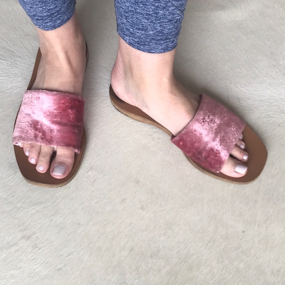 pink velvet slides